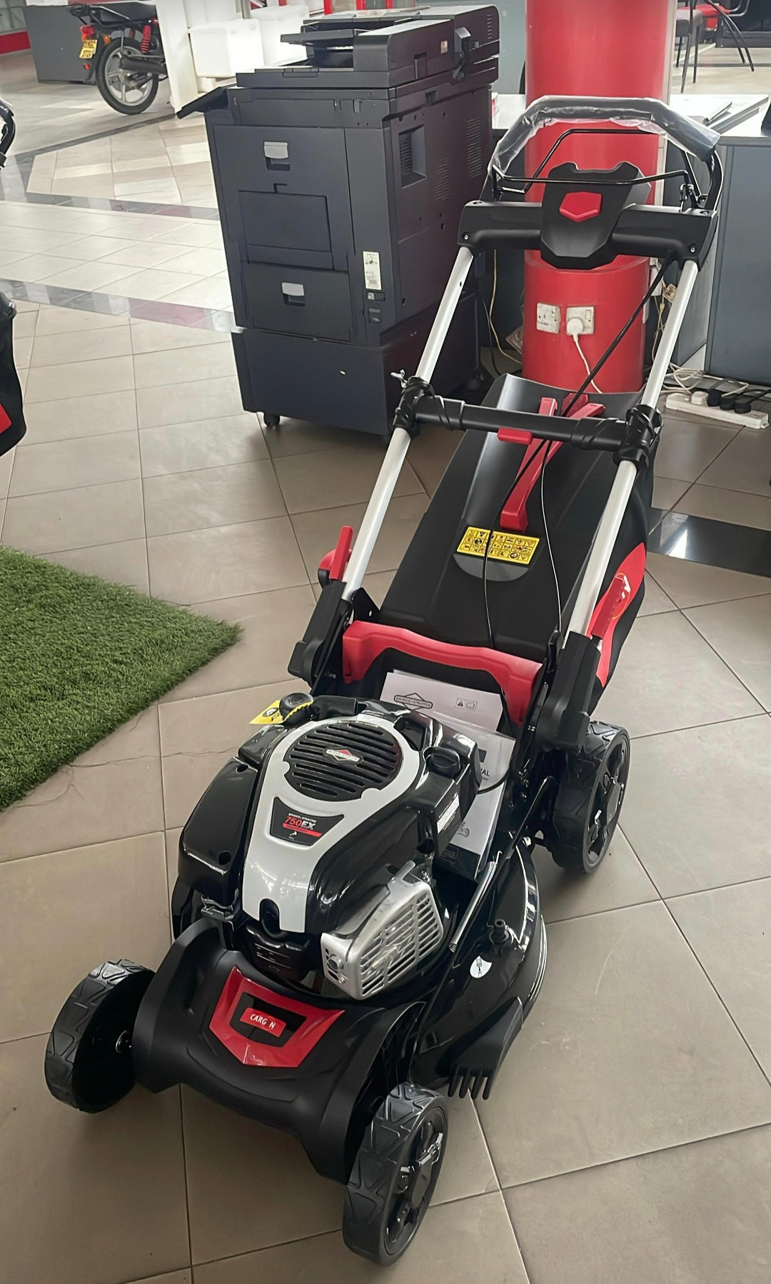 Briggs and Stratton lawnmower 6.6hp