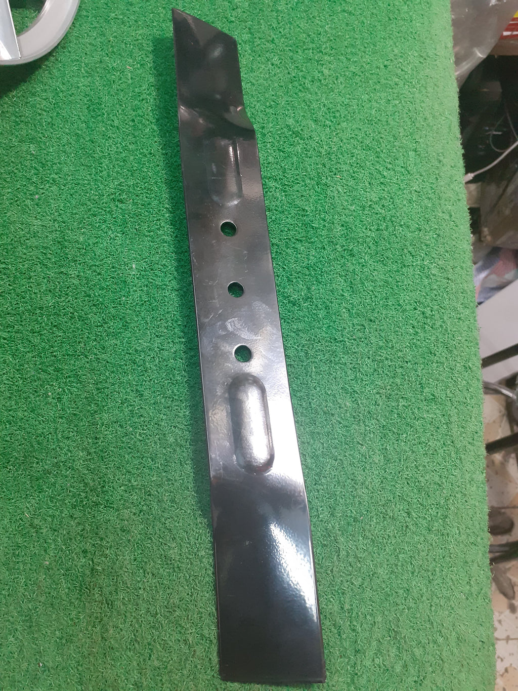 Lawnmower blades