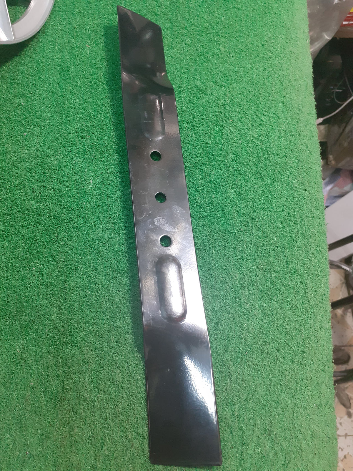 Lawnmower blades